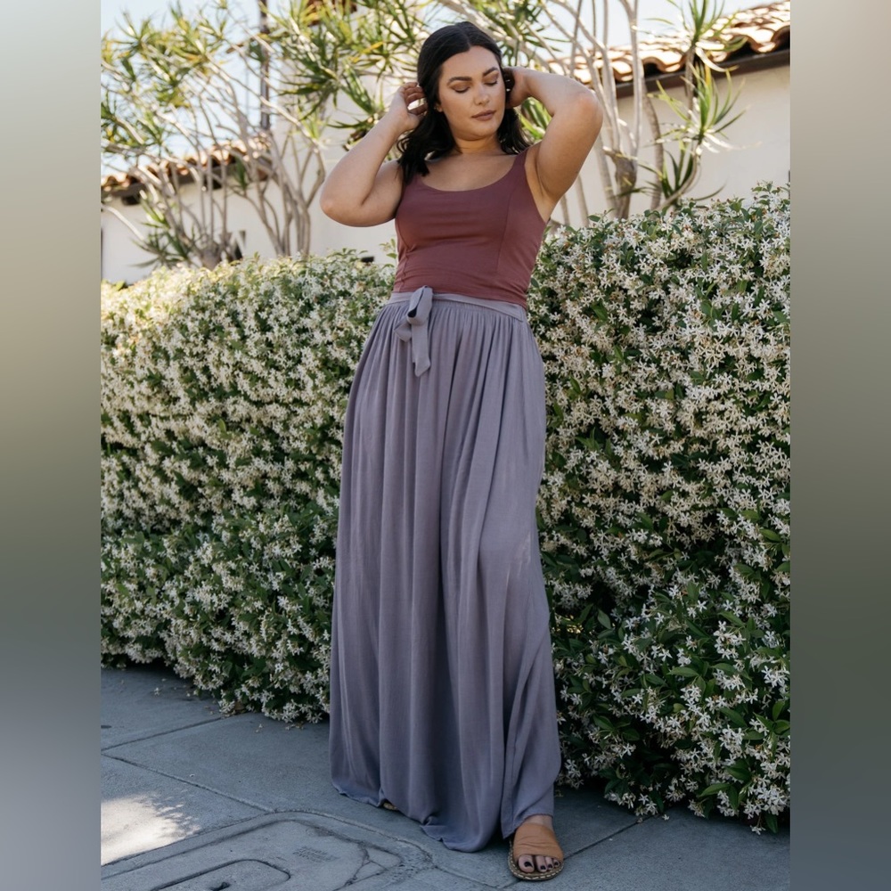 Sozy - NWT Jeanine Maxi Skirt - Lavender Gray / L